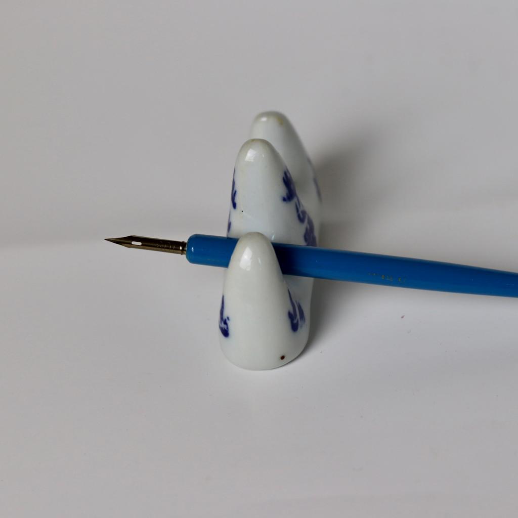 Calligraphy pen for Corrections